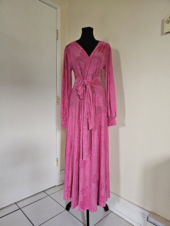 Zara Dresses & Skirts - Maxi Pink Floral Wrap Dress